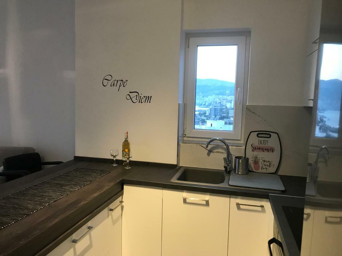 סרנדה Sunset Apartment מראה חיצוני תמונה