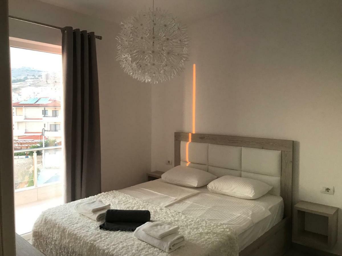 סרנדה Sunset Apartment מראה חיצוני תמונה