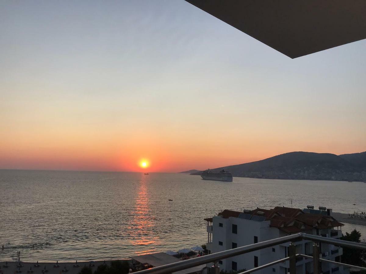 סרנדה Sunset Apartment מראה חיצוני תמונה