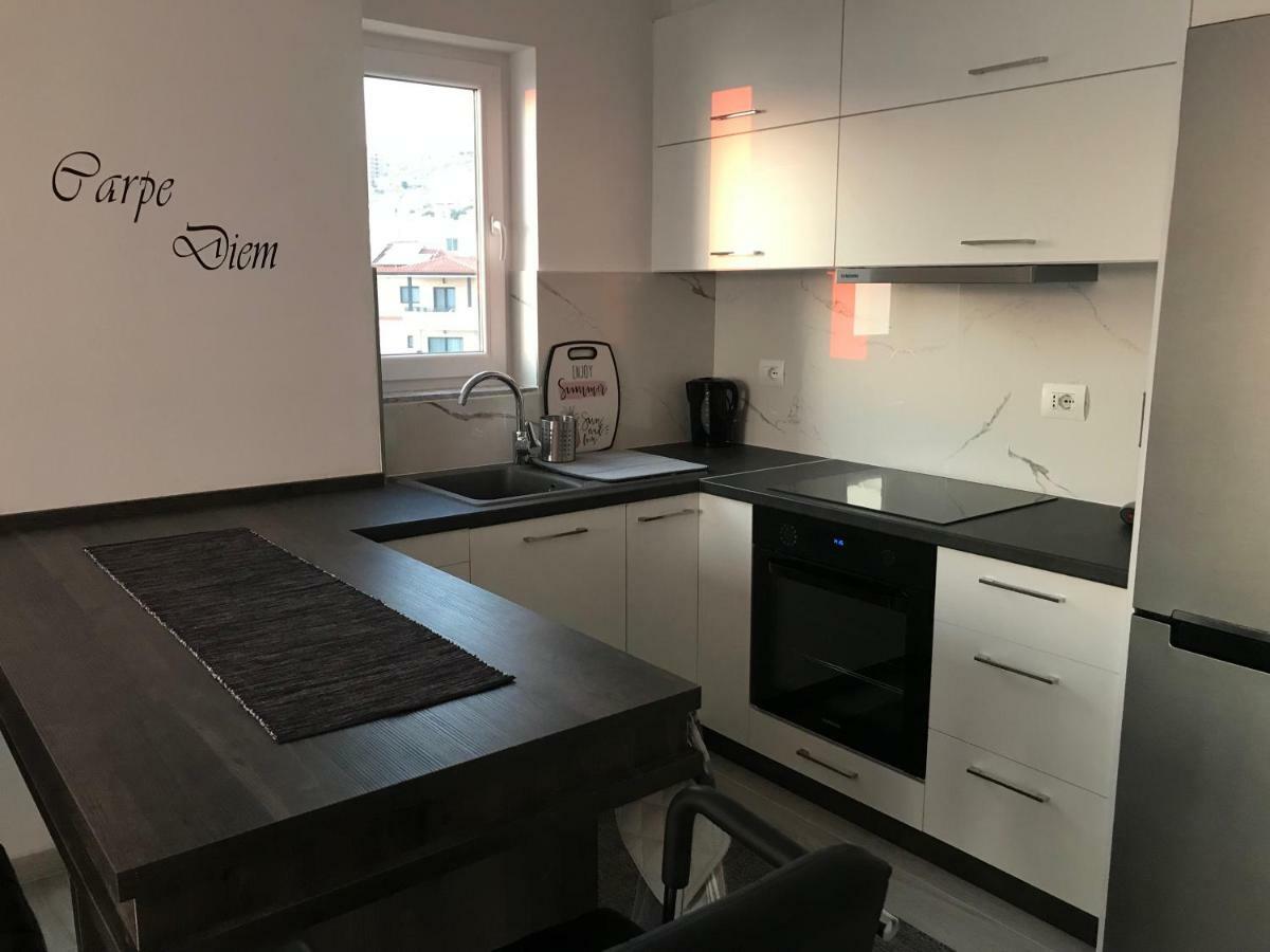 סרנדה Sunset Apartment מראה חיצוני תמונה