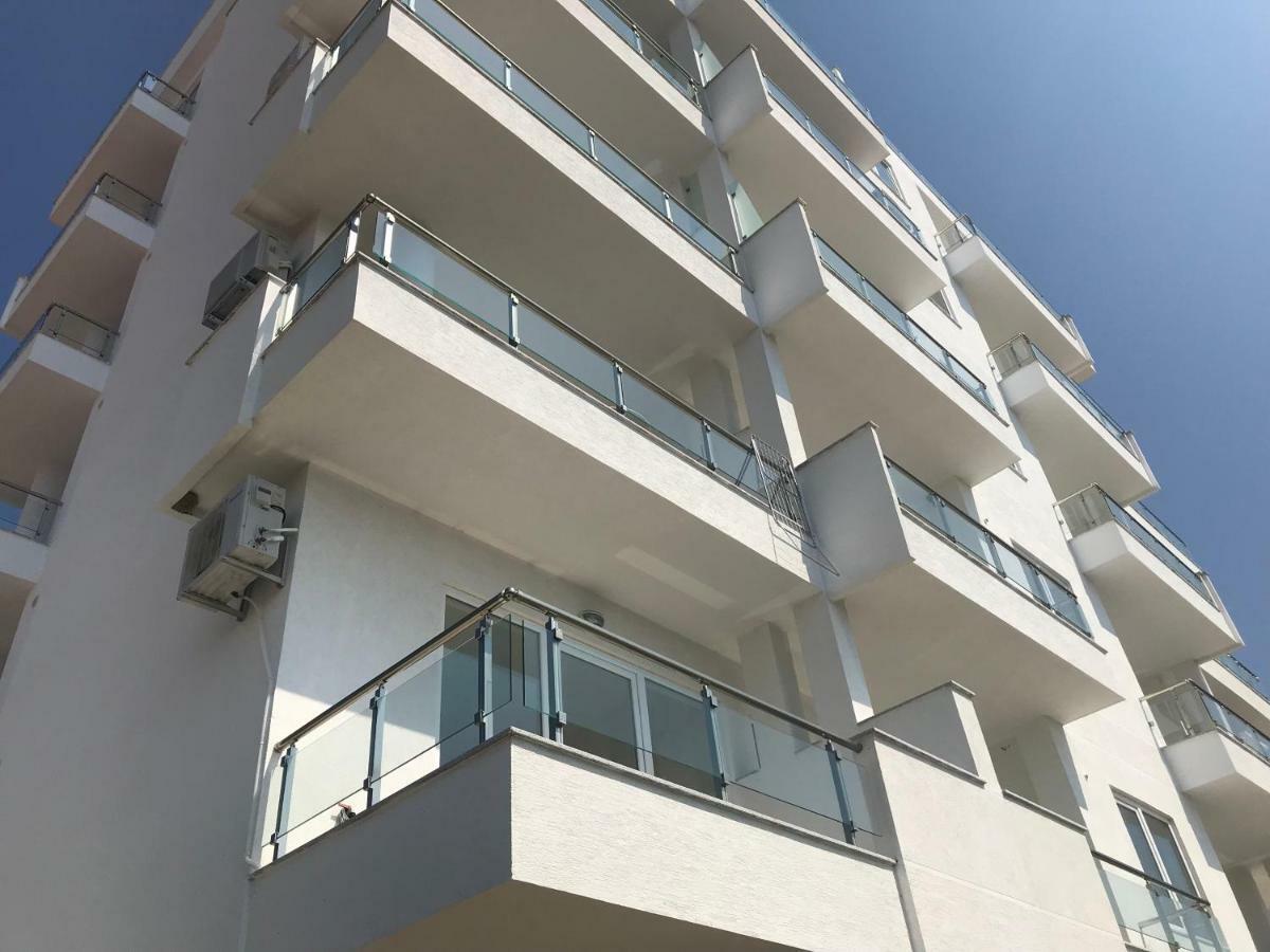 סרנדה Sunset Apartment מראה חיצוני תמונה